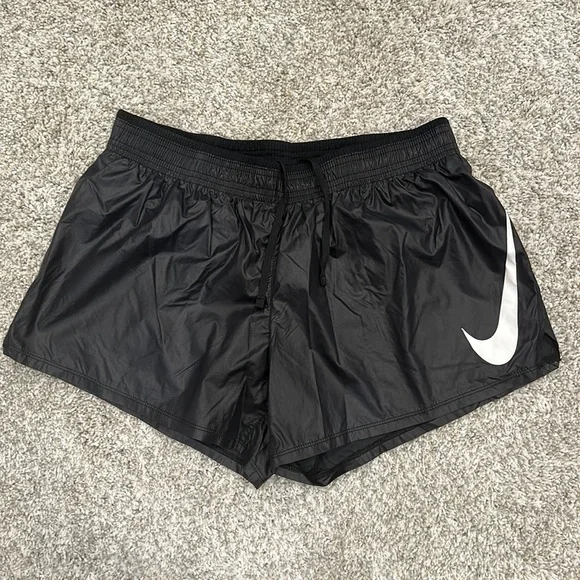 Nike Athletic shorts - Picture 1 of 3